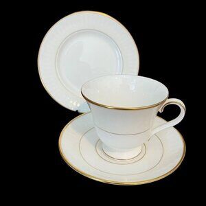 Waterford China 3 Piece Set Footed Cup and Saucer Dessert Plate Lismore Gold